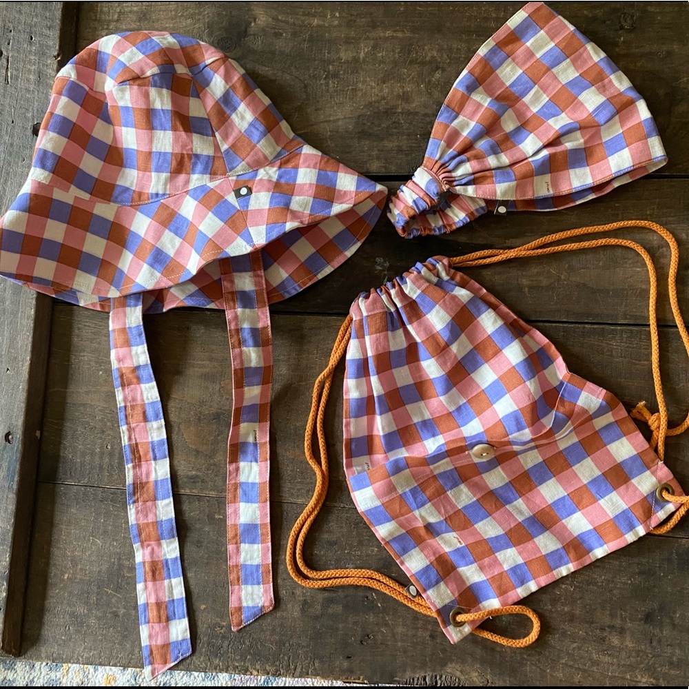 Oeuf NYC hat with ties, drawstring bag, headband